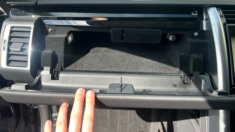 Land Rover Discovery 3.0 D300 S 5dr Auto Diesel Station Wagon